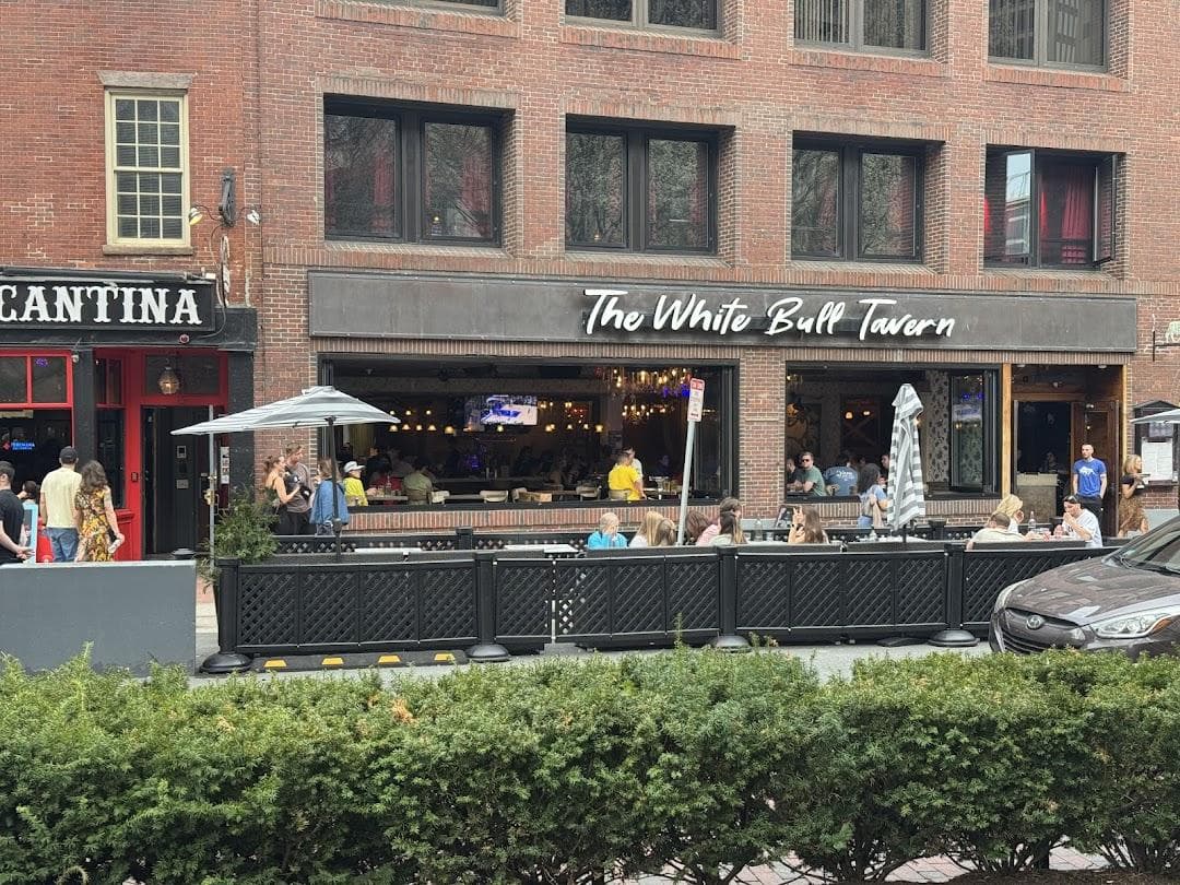 The White Bull Tavern photo 4