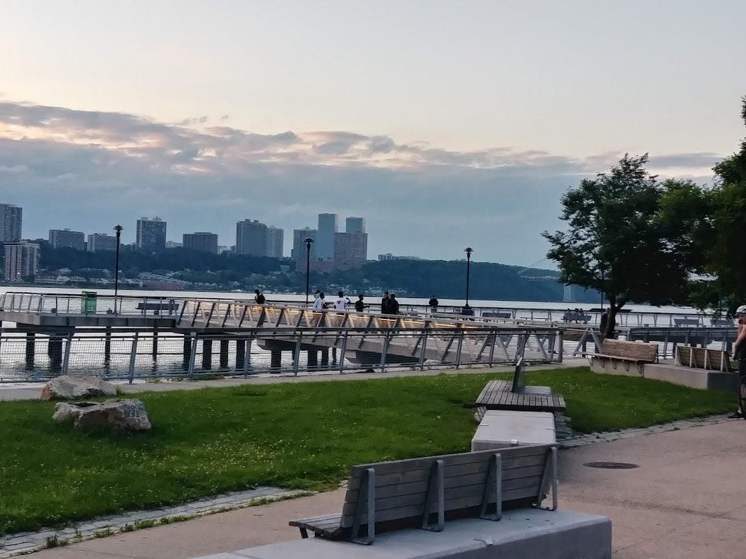 West Harlem Piers photo 6