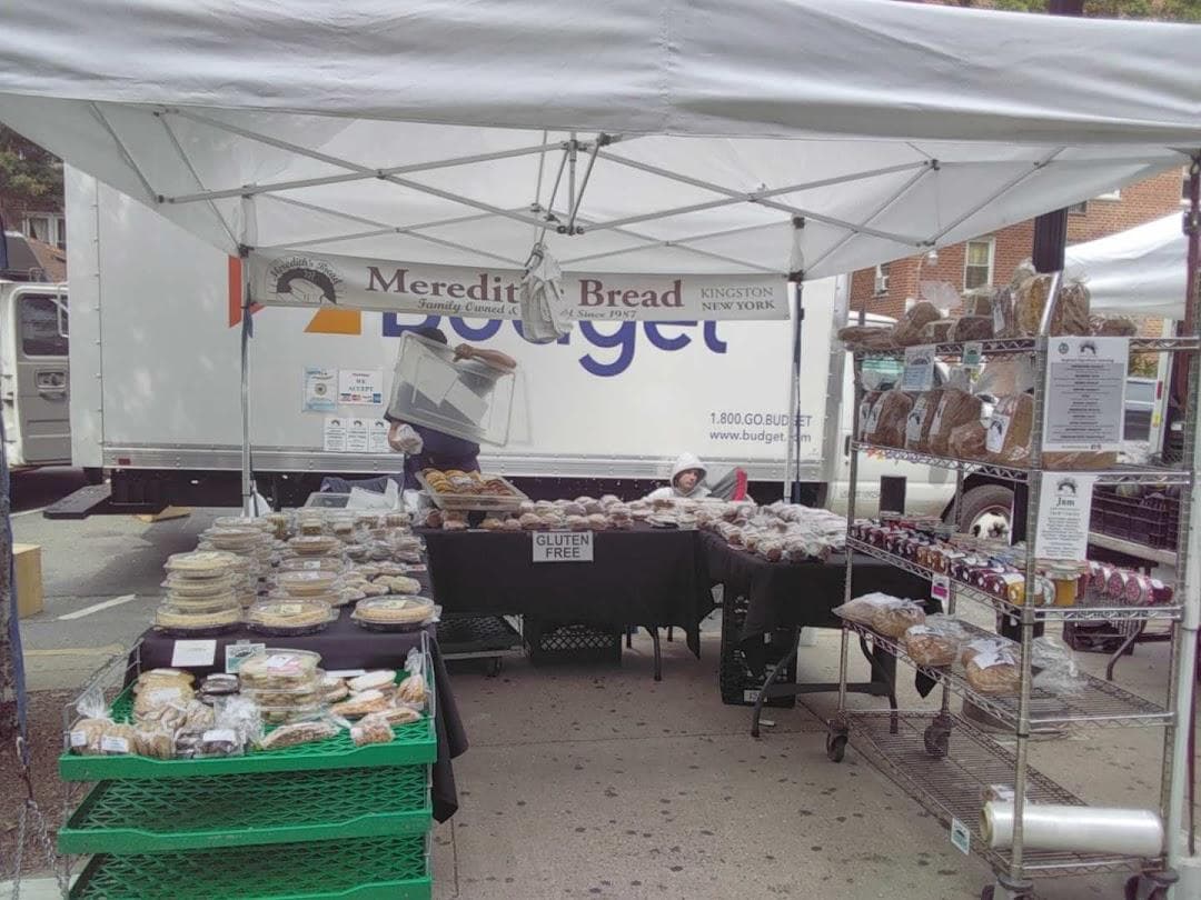 Elmhurst Greenmarket photo 1