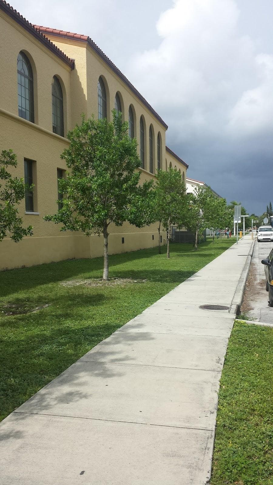 Miami Senior High School photo 2