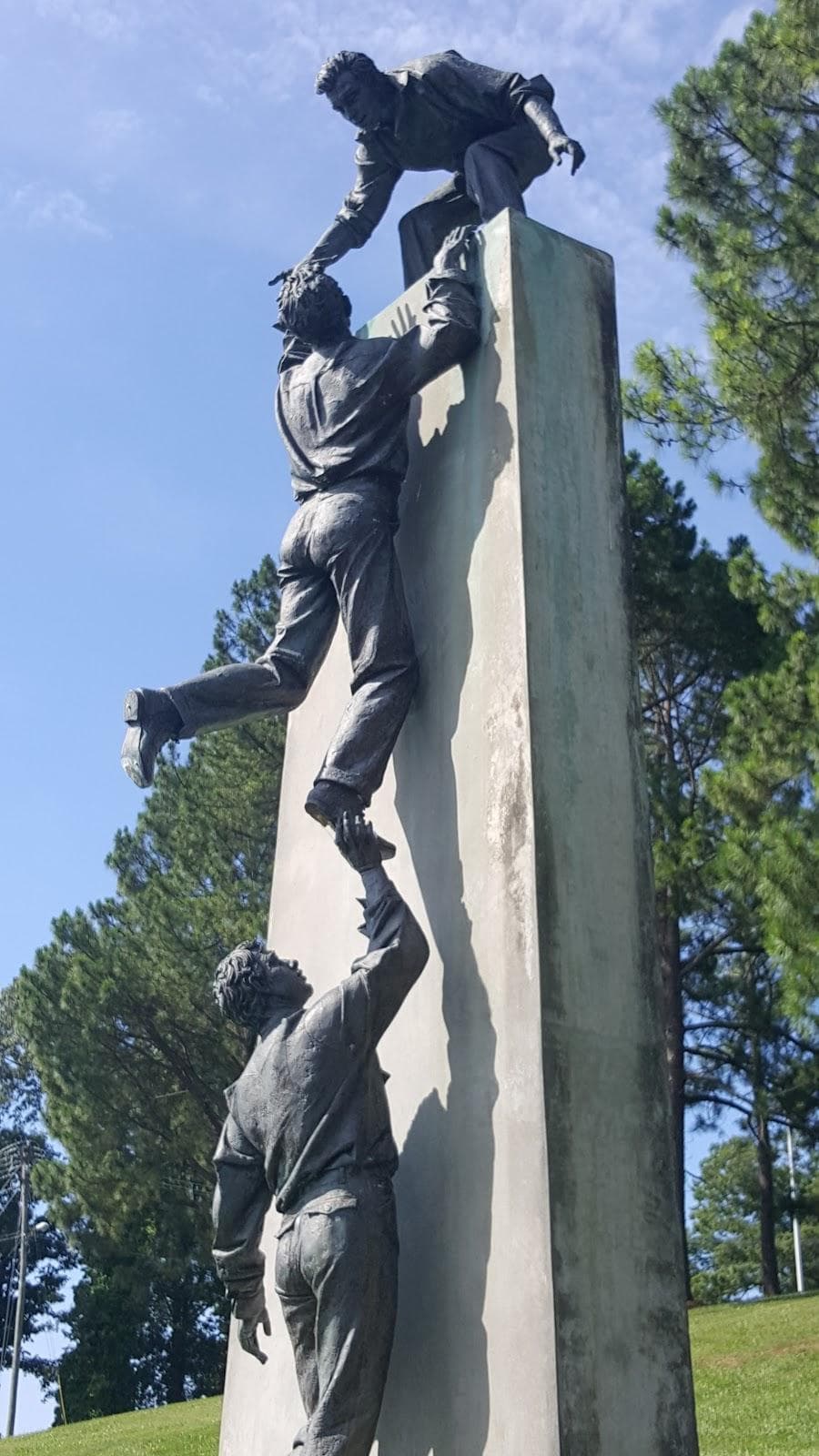 Veterans Park photo 2