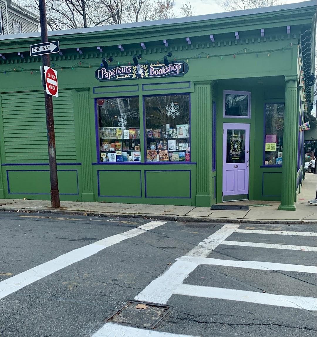 Papercuts Bookshop photo 5