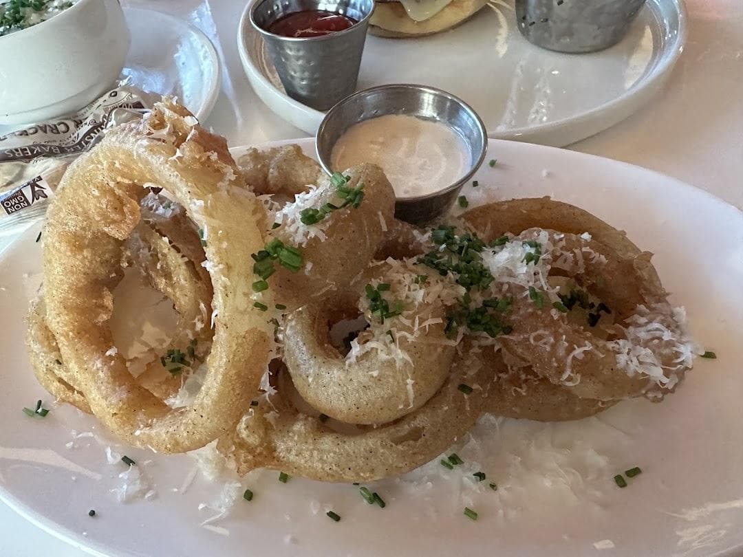 Gordon Ramsay Burger - Boston photo 2