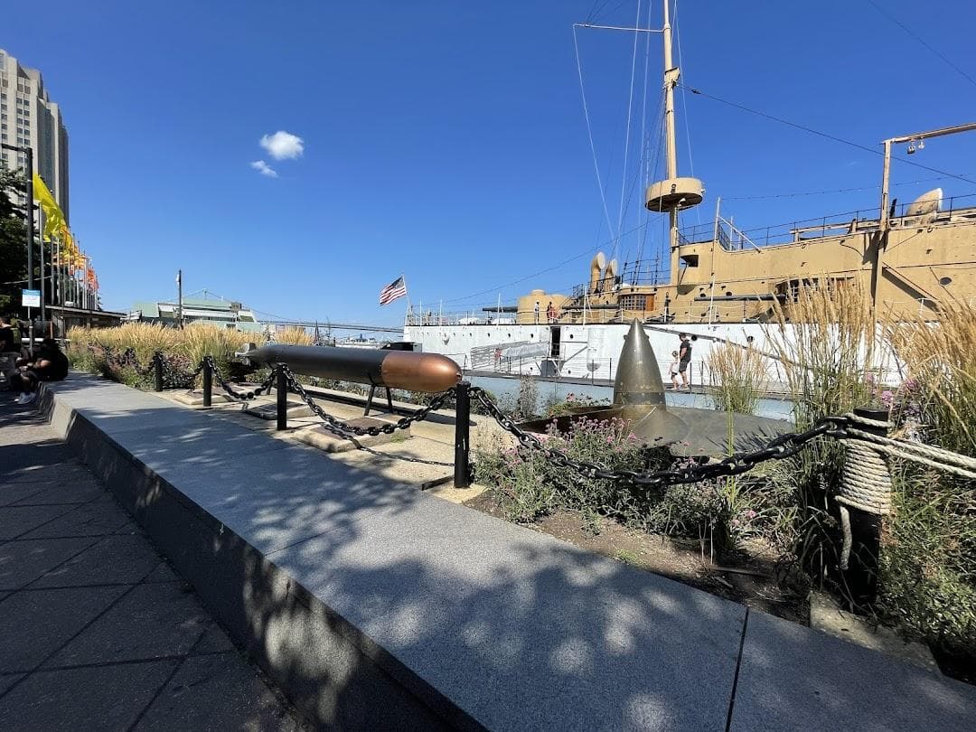 Spruce Street Harbor Park photo 1