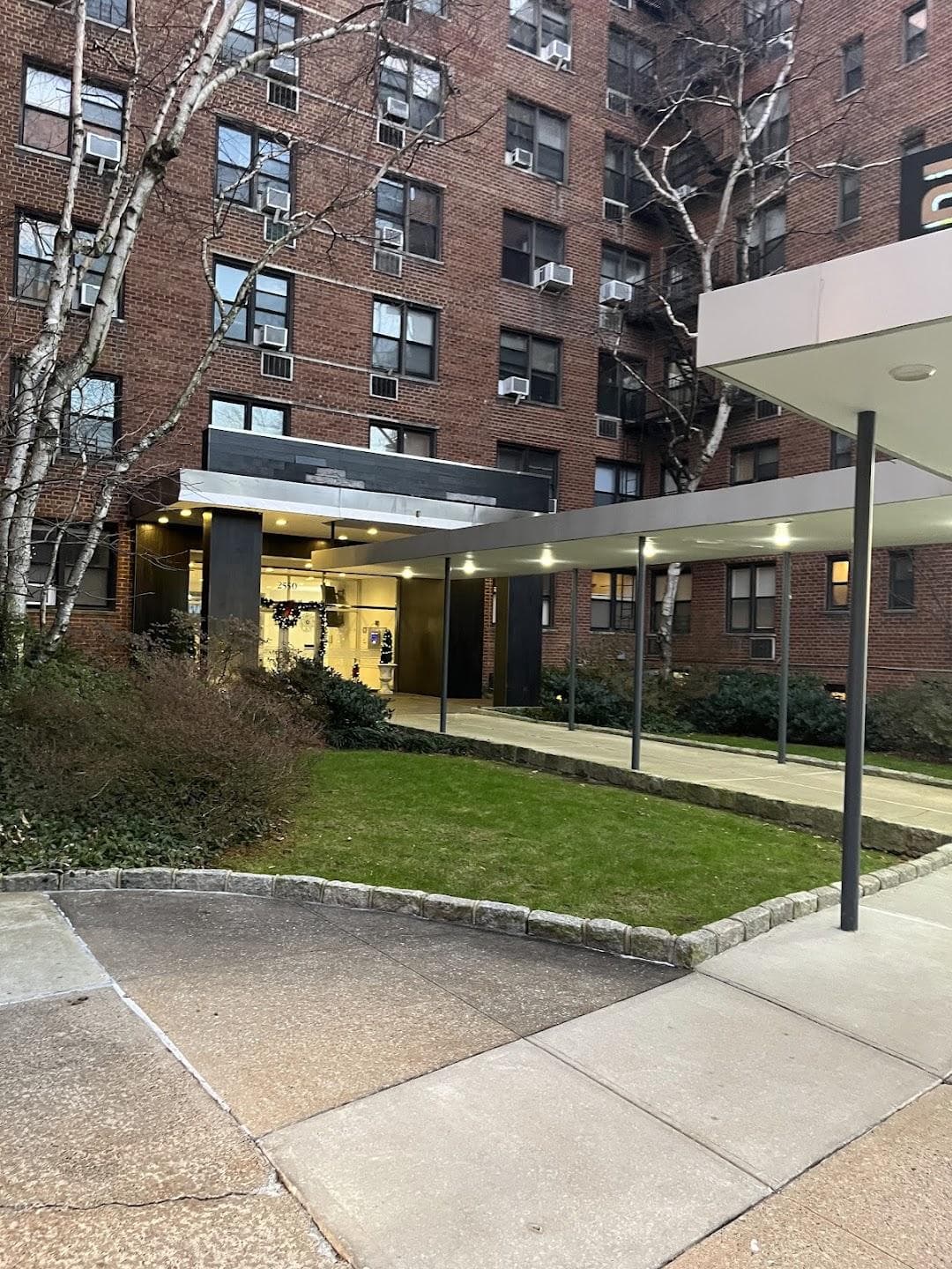 2550 Independence Avenue Corporation photo 1