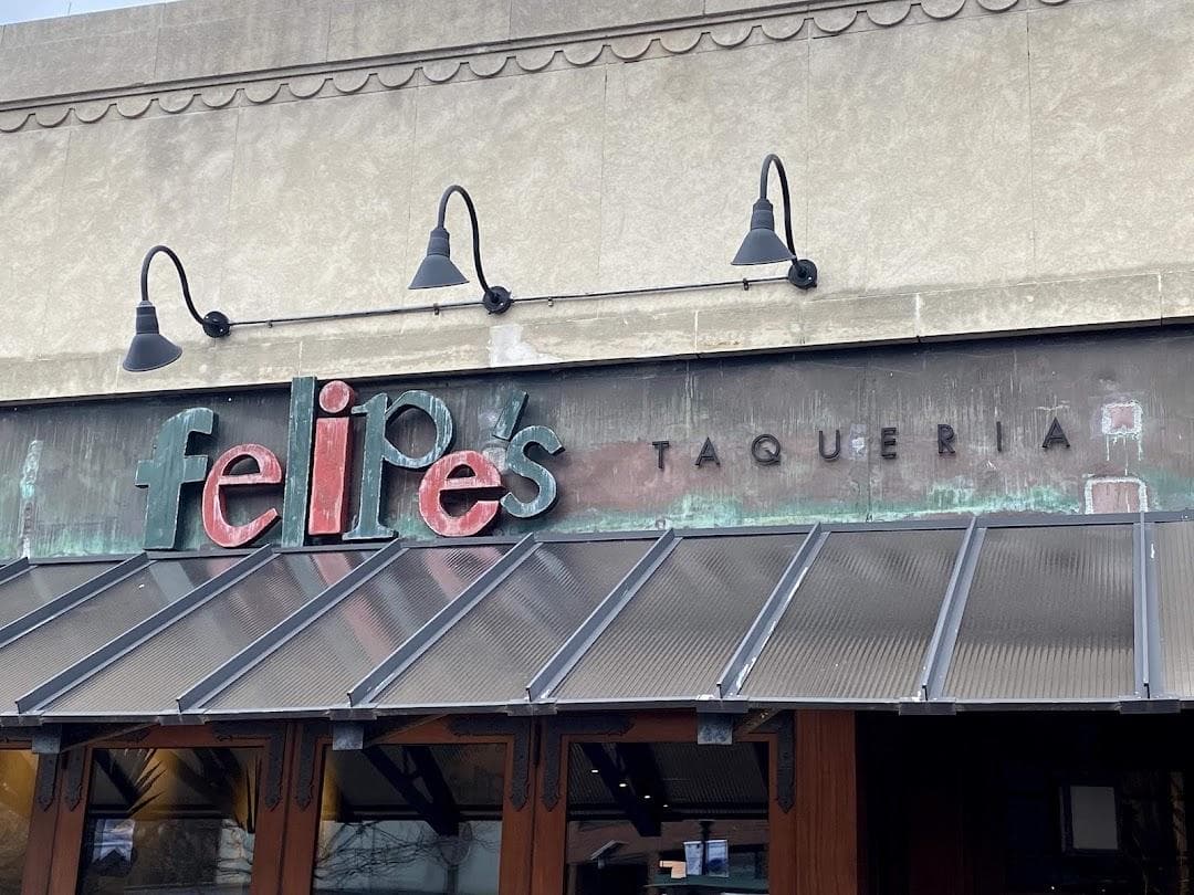 Felipe's Taqueria photo 6