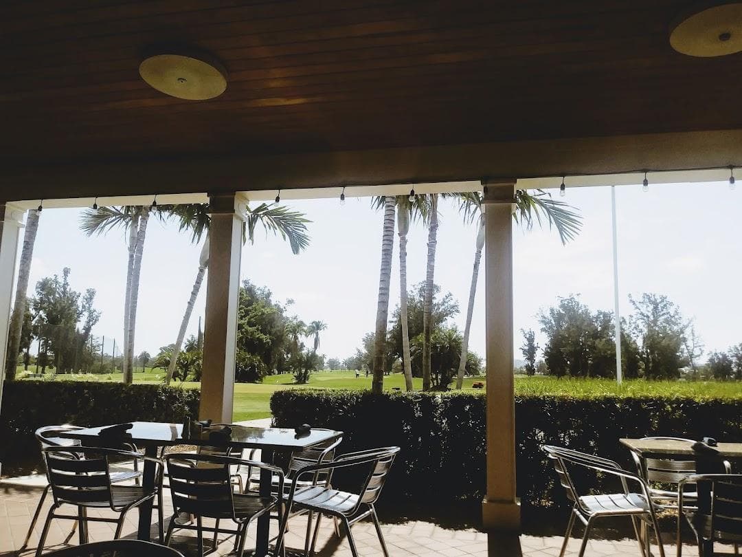Normandy Shores Golf Course photo 3