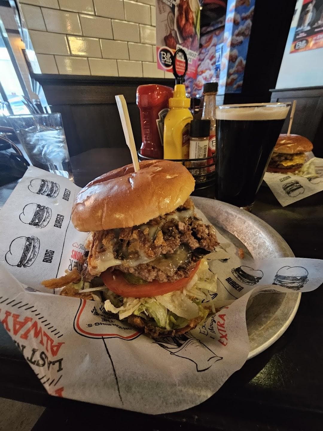 Bill's Bar & Burger photo 5