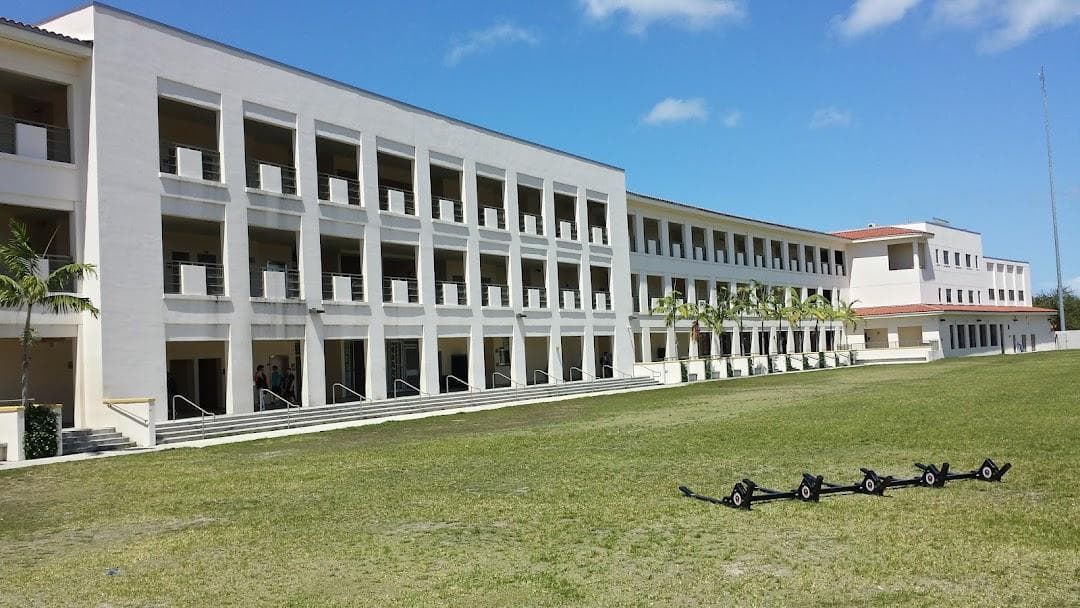 Miami Senior High School photo 1