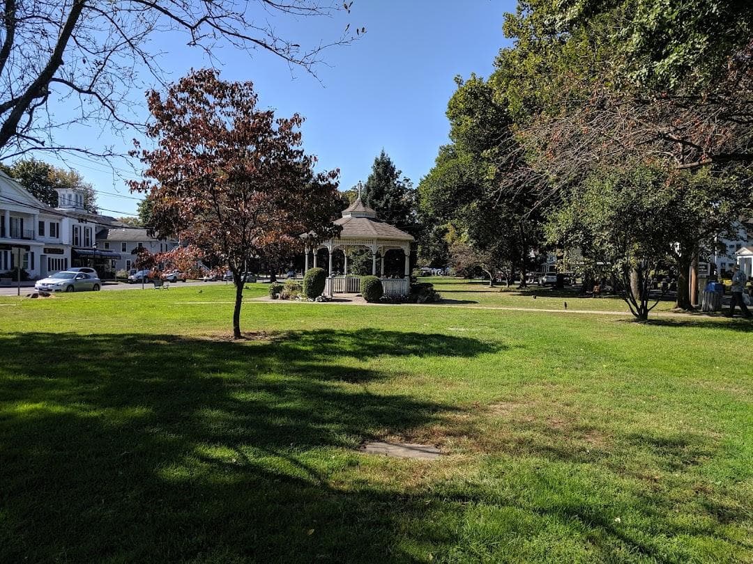 Milford Green photo 5