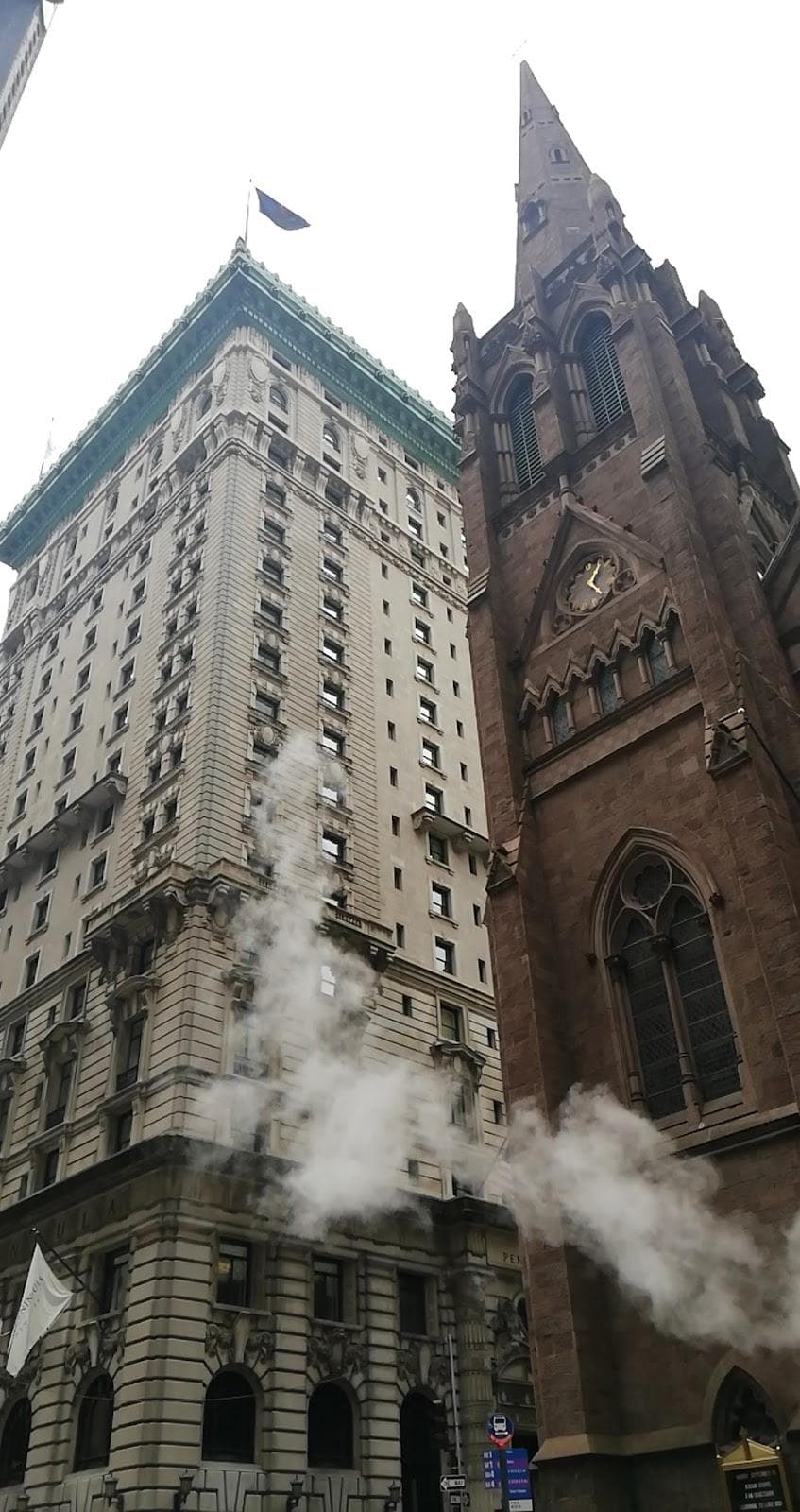 Manhattan Street photo 3