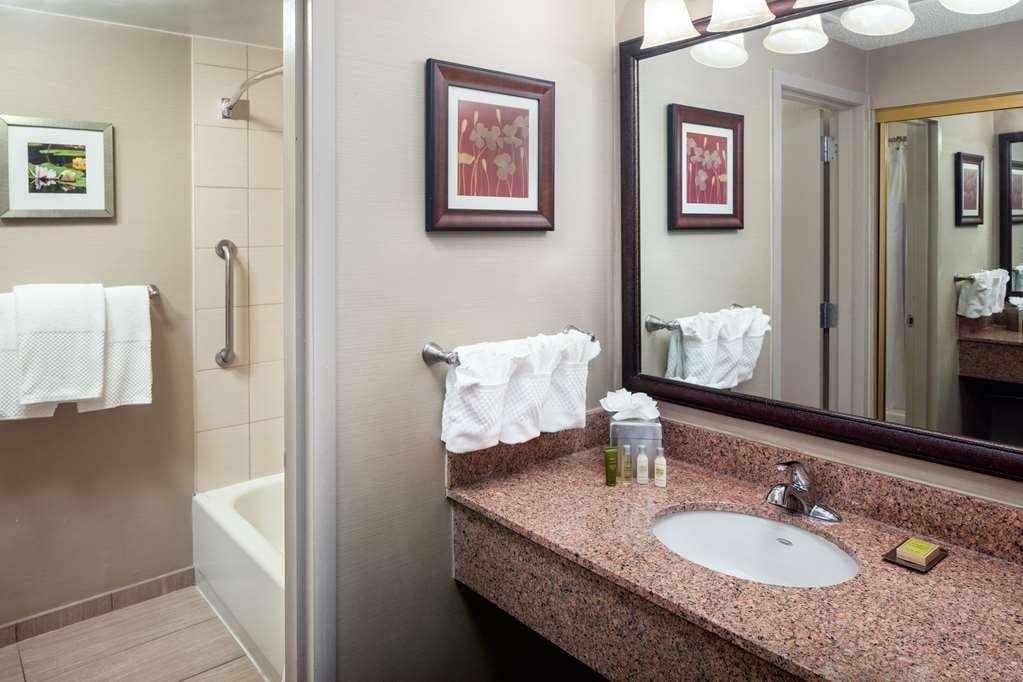 DoubleTree by Hilton Cherry Hill Philadelphia photo 5