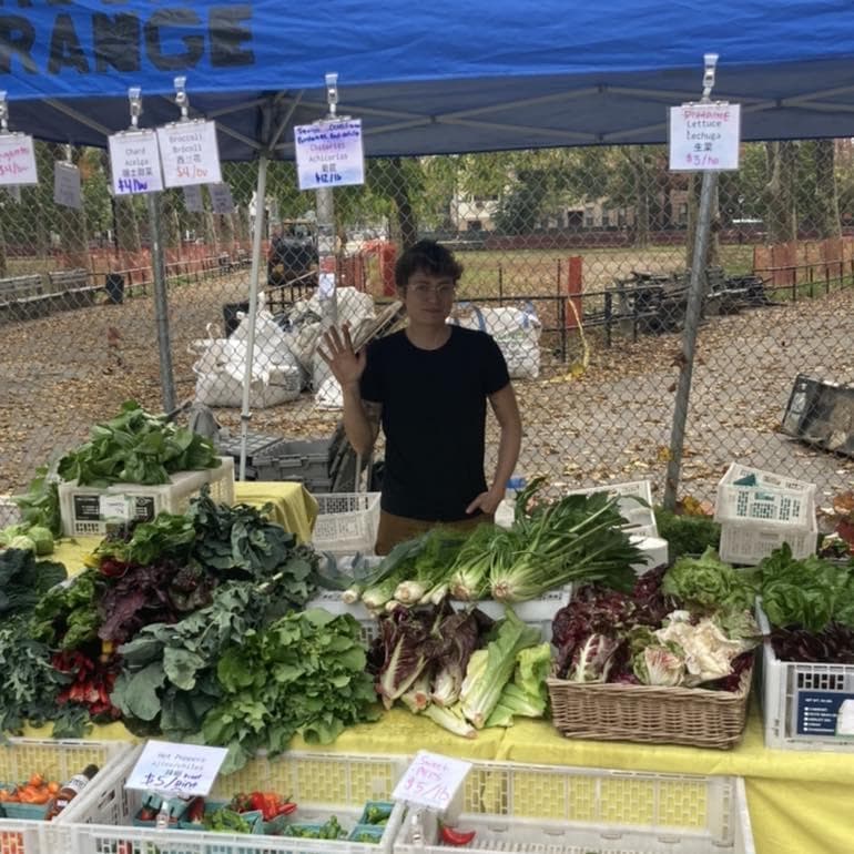 Down to Earth McGolrick Park Farmers Market photo 5