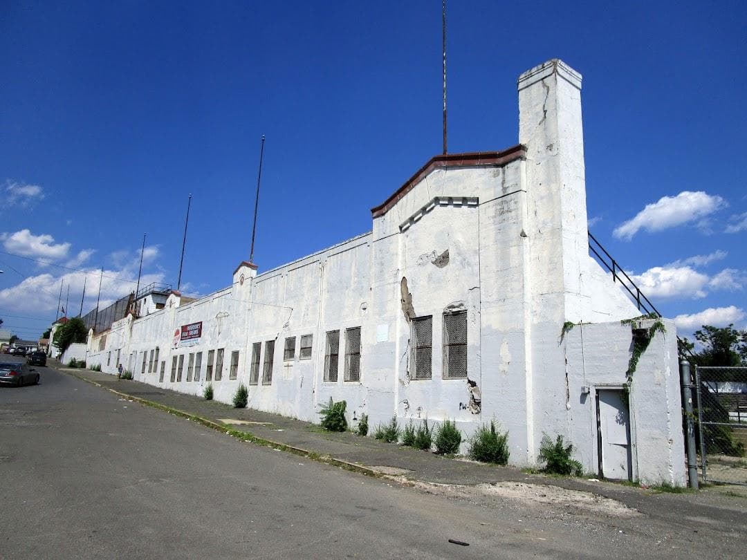 Hinchliffe Stadium photo 6