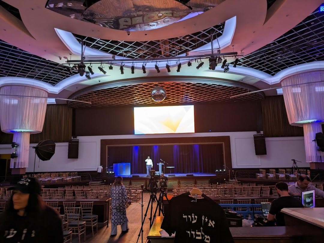 Sport of Kings Theater photo 1
