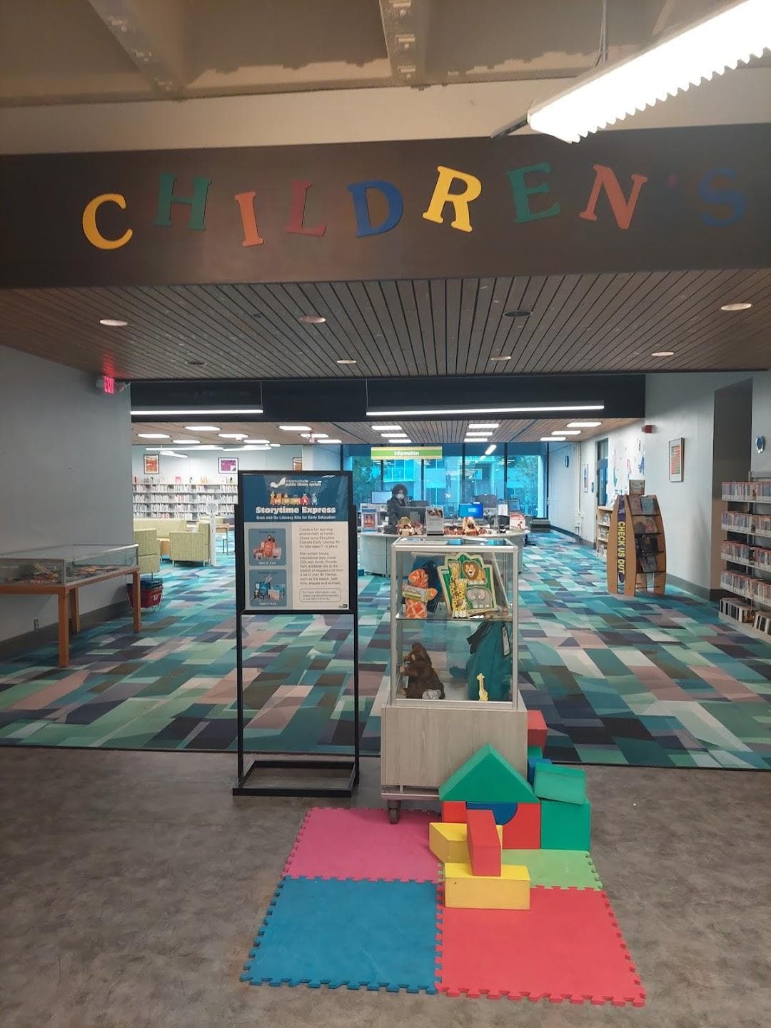 North Dade Regional Library photo 2