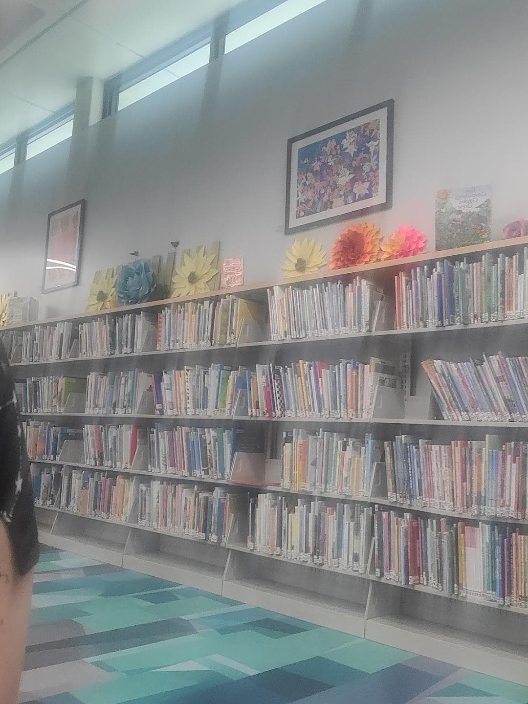 North Dade Regional Library photo 4