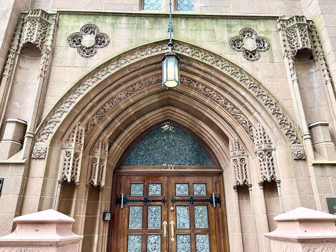 Fifth Avenue Presbyterian Church photo 1