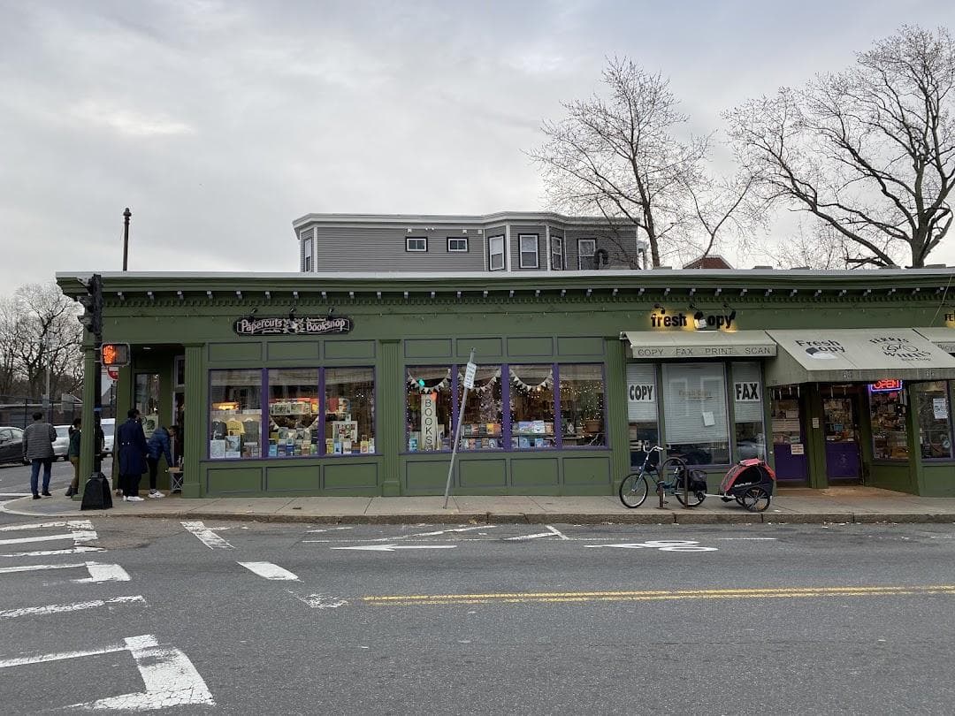 Papercuts Bookshop photo 1