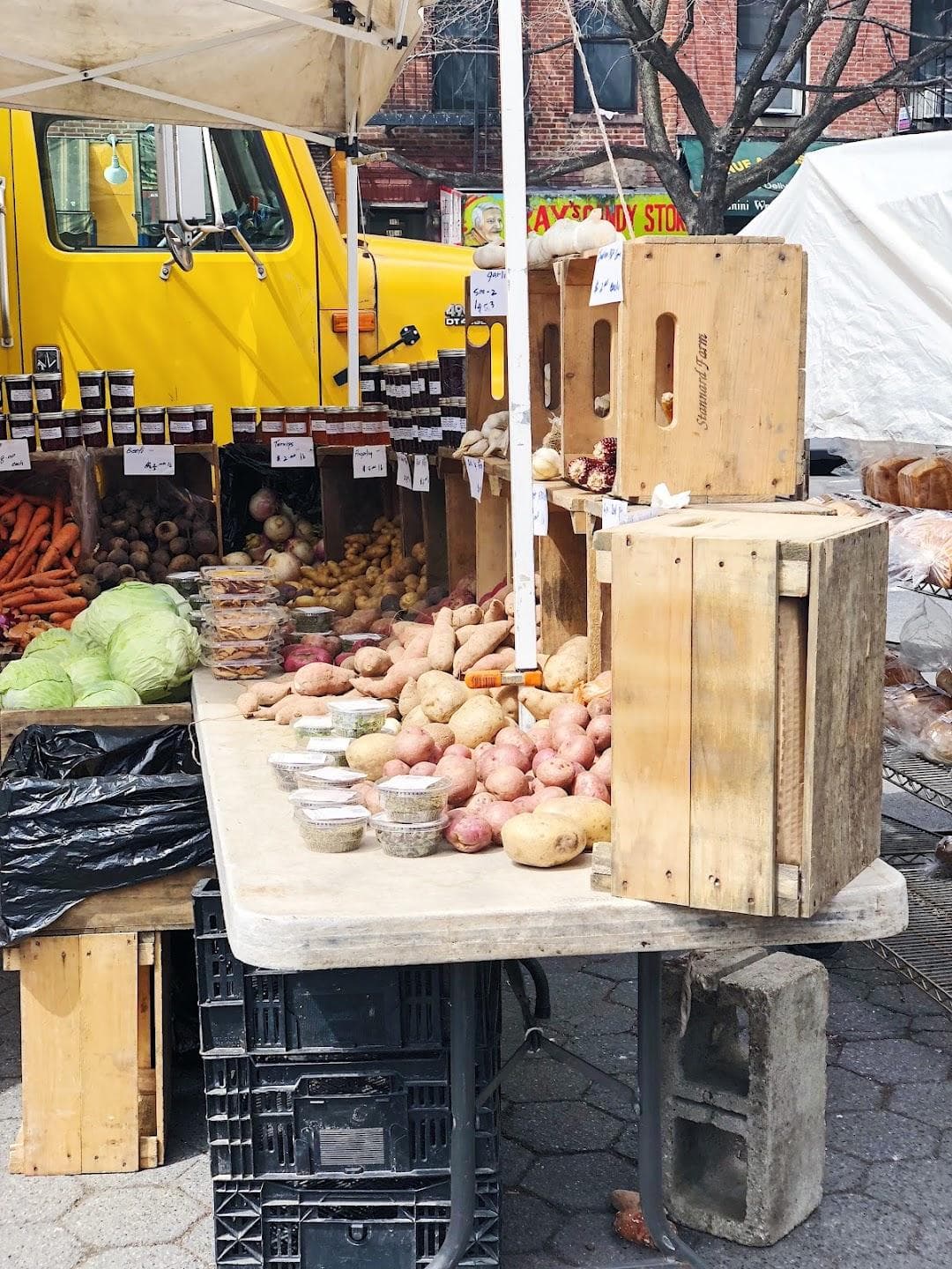 Tompkins Square Park Greenmarket photo 4