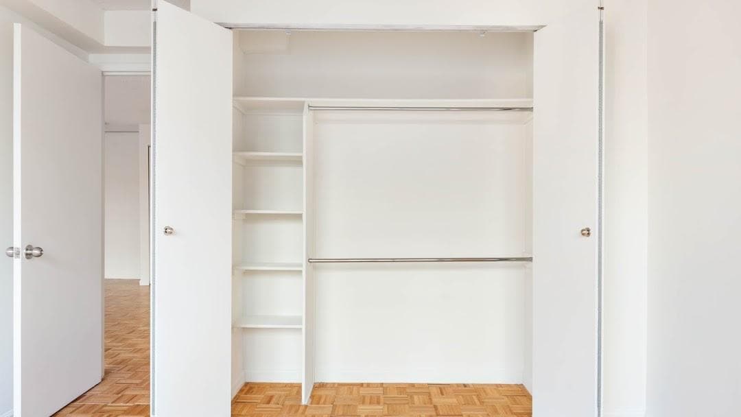 West 54th Apartments photo 4