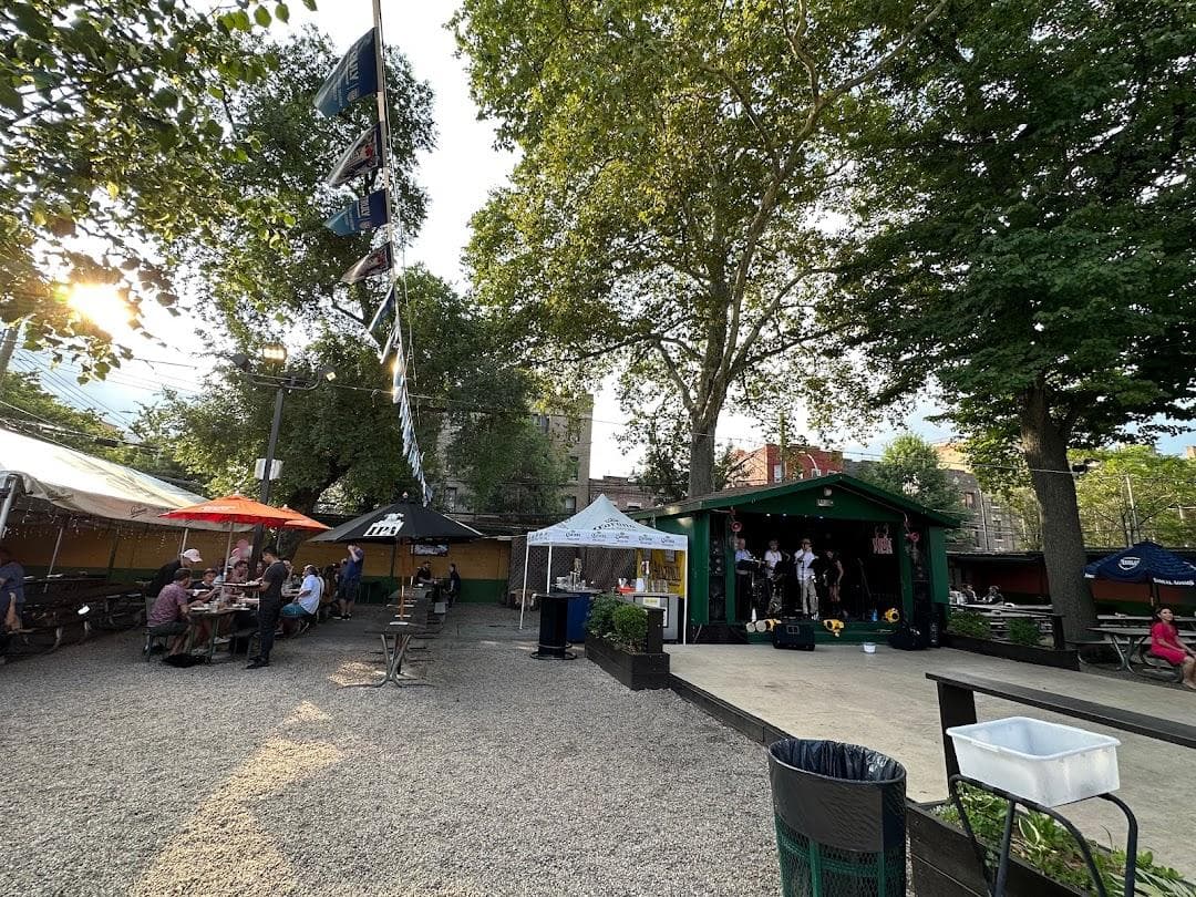 Bohemian Hall & Beer Garden photo 2