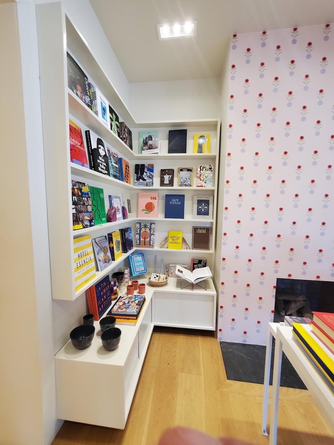 SOCO Gallery photo 6