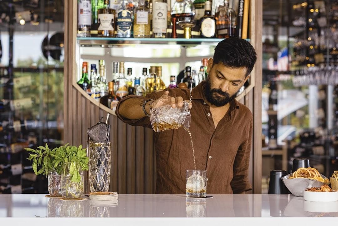 Vinya Wine & Market photo 3