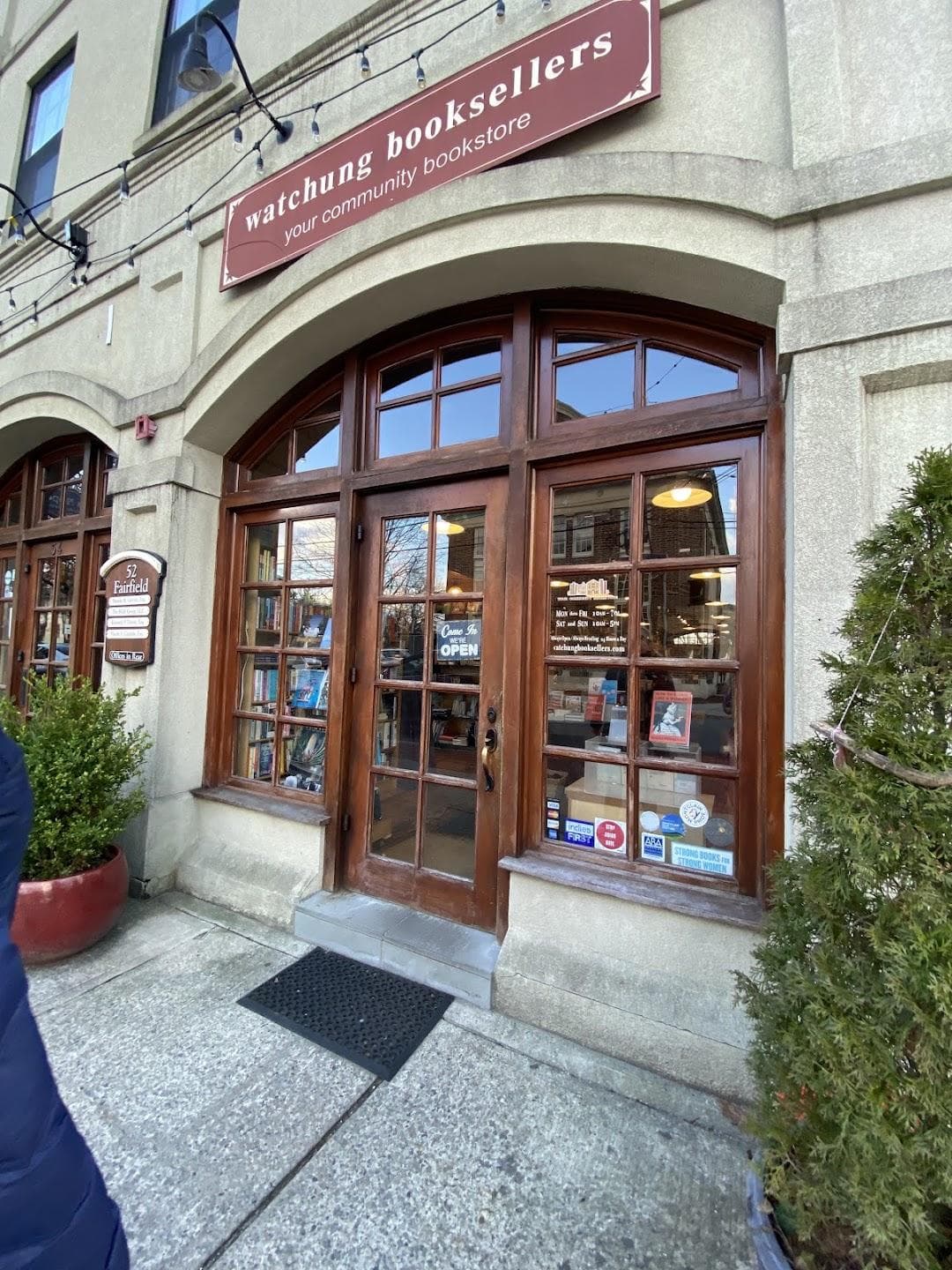 Watchung Booksellers photo 1