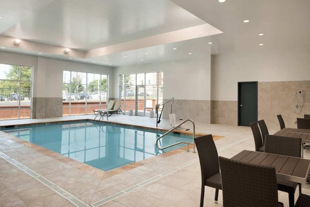 Embassy Suites by Hilton Charlotte Ayrsley photo 4