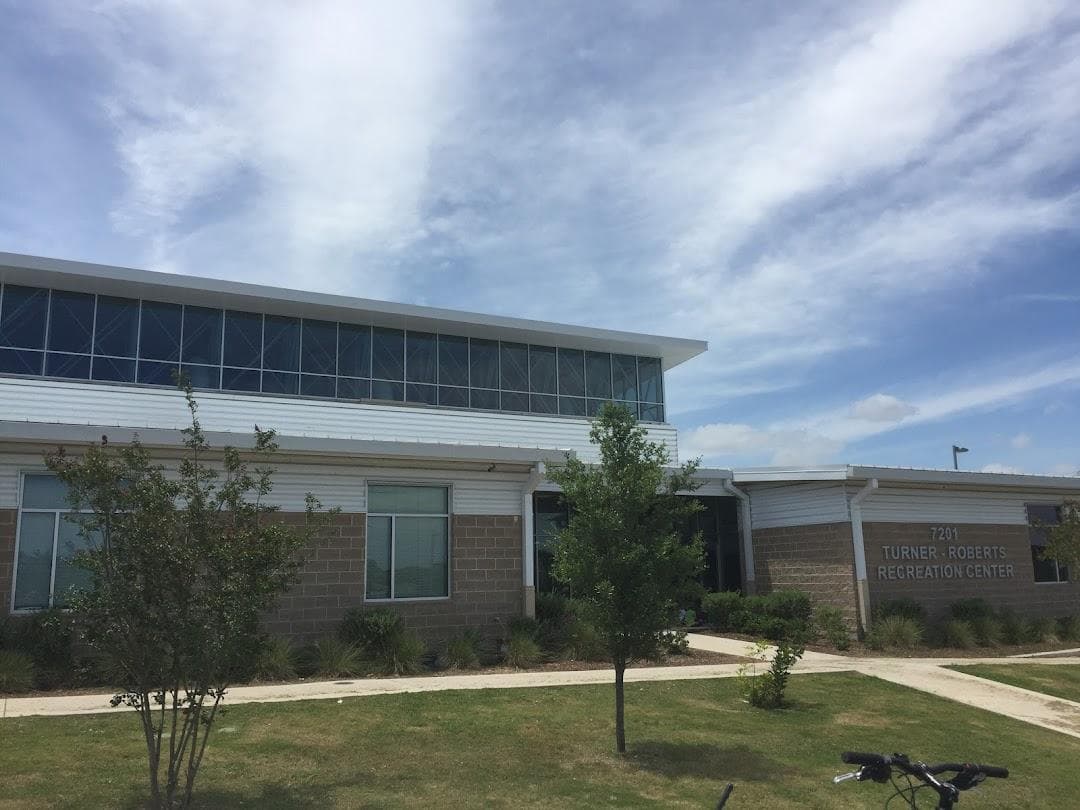 Turner Roberts Recreation Center photo 6
