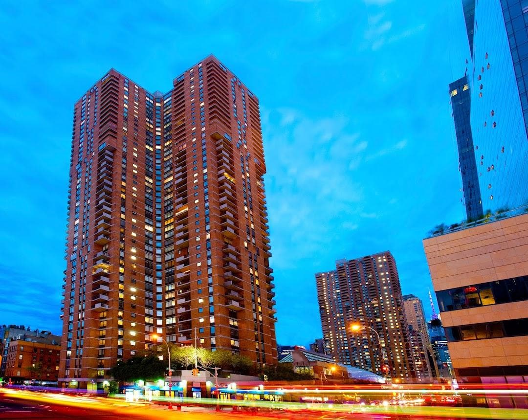 Manhattan Plaza photo 1