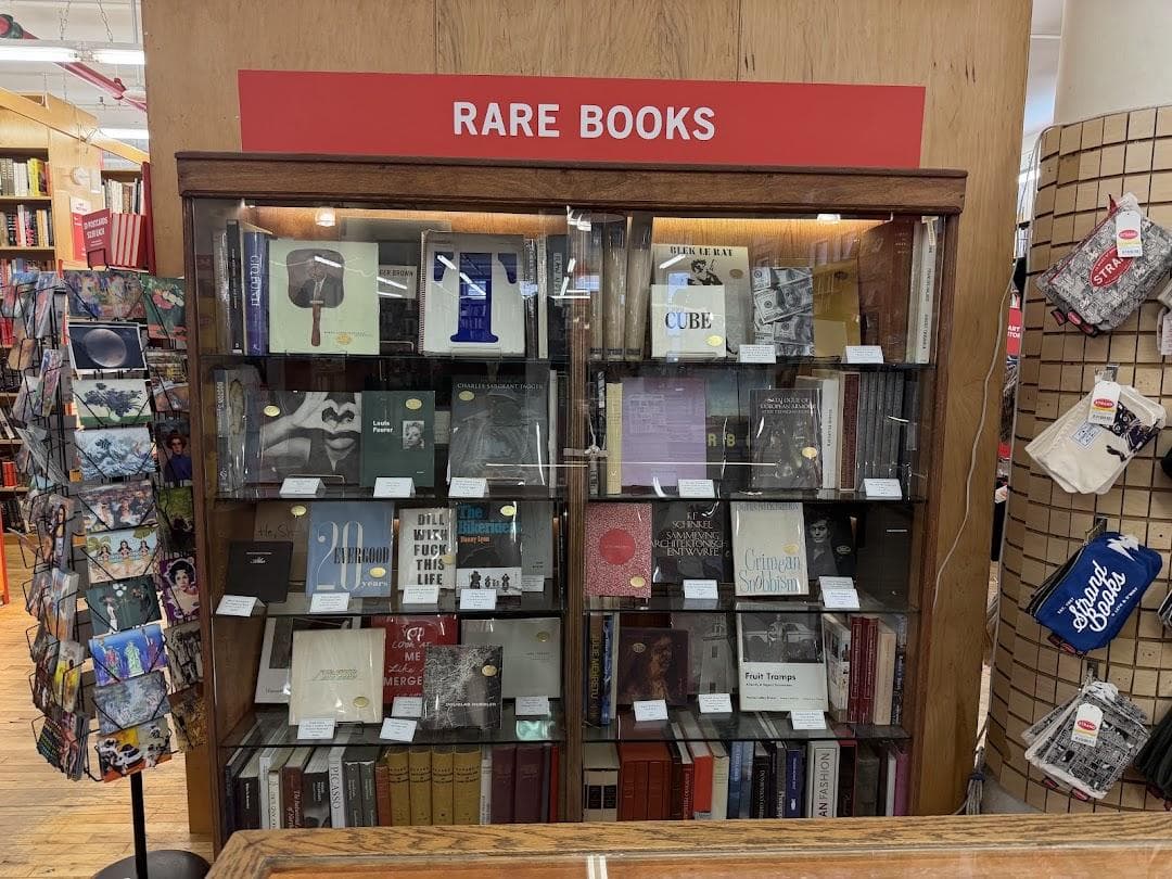Strand Bookstore photo 6