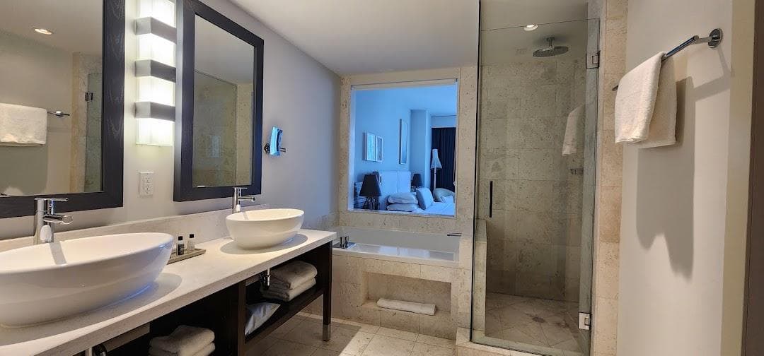 Kimpton EPIC Hotel photo 5