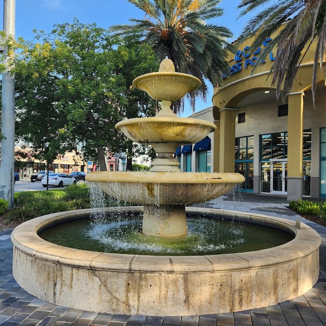 Miracle Mile photo 6