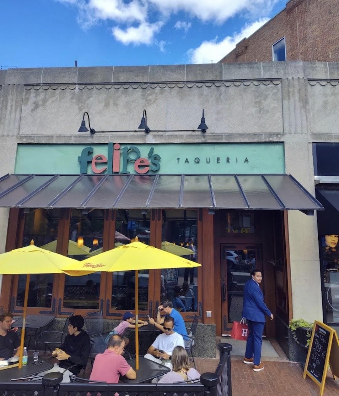 Felipe's Taqueria photo 5