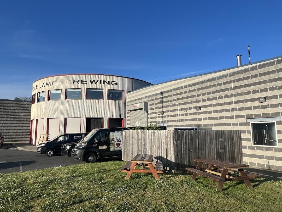 Middle James Brewing Company photo 4