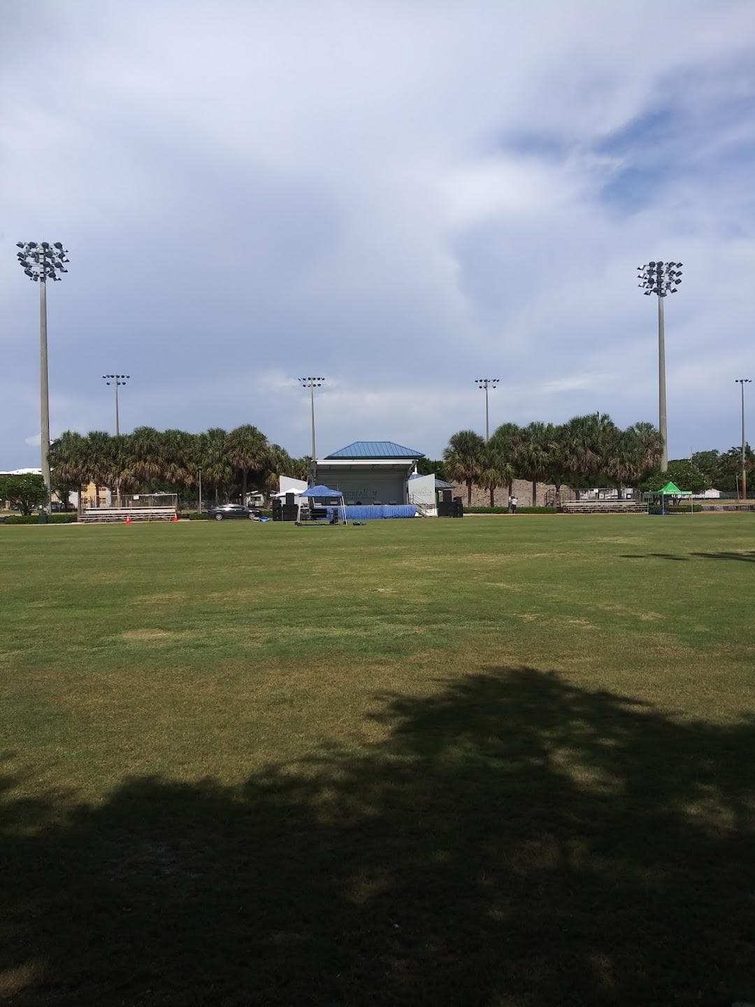 Holiday Park photo 1