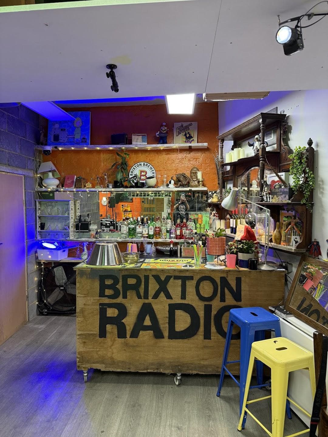 Brixton Radio photo 1