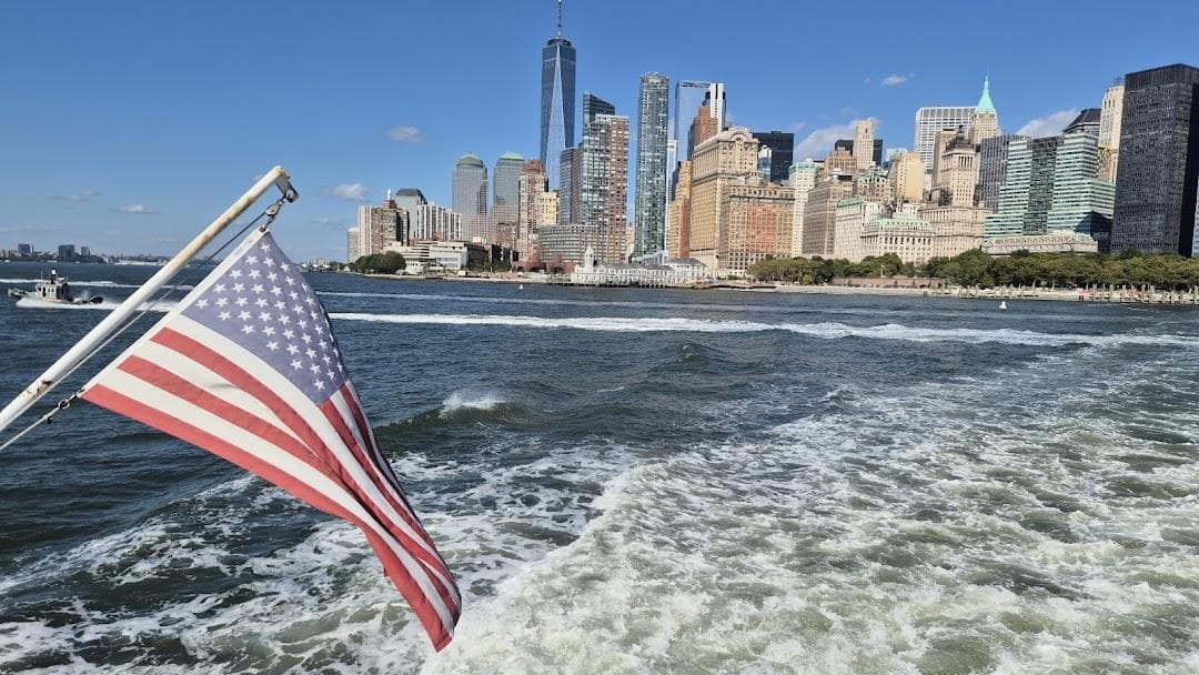 Statue of Liberty Lookout photo 6