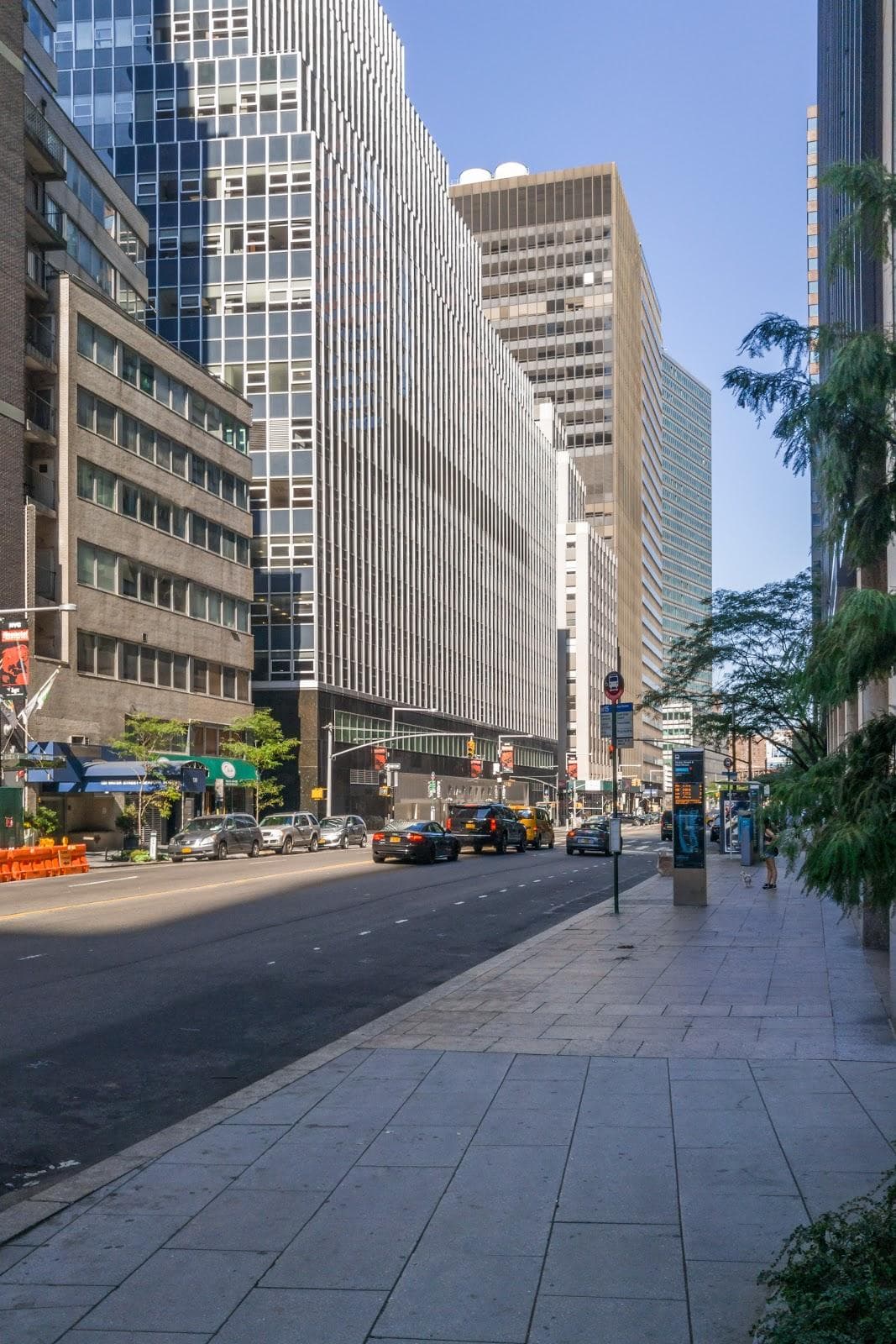 Water St & Wall St