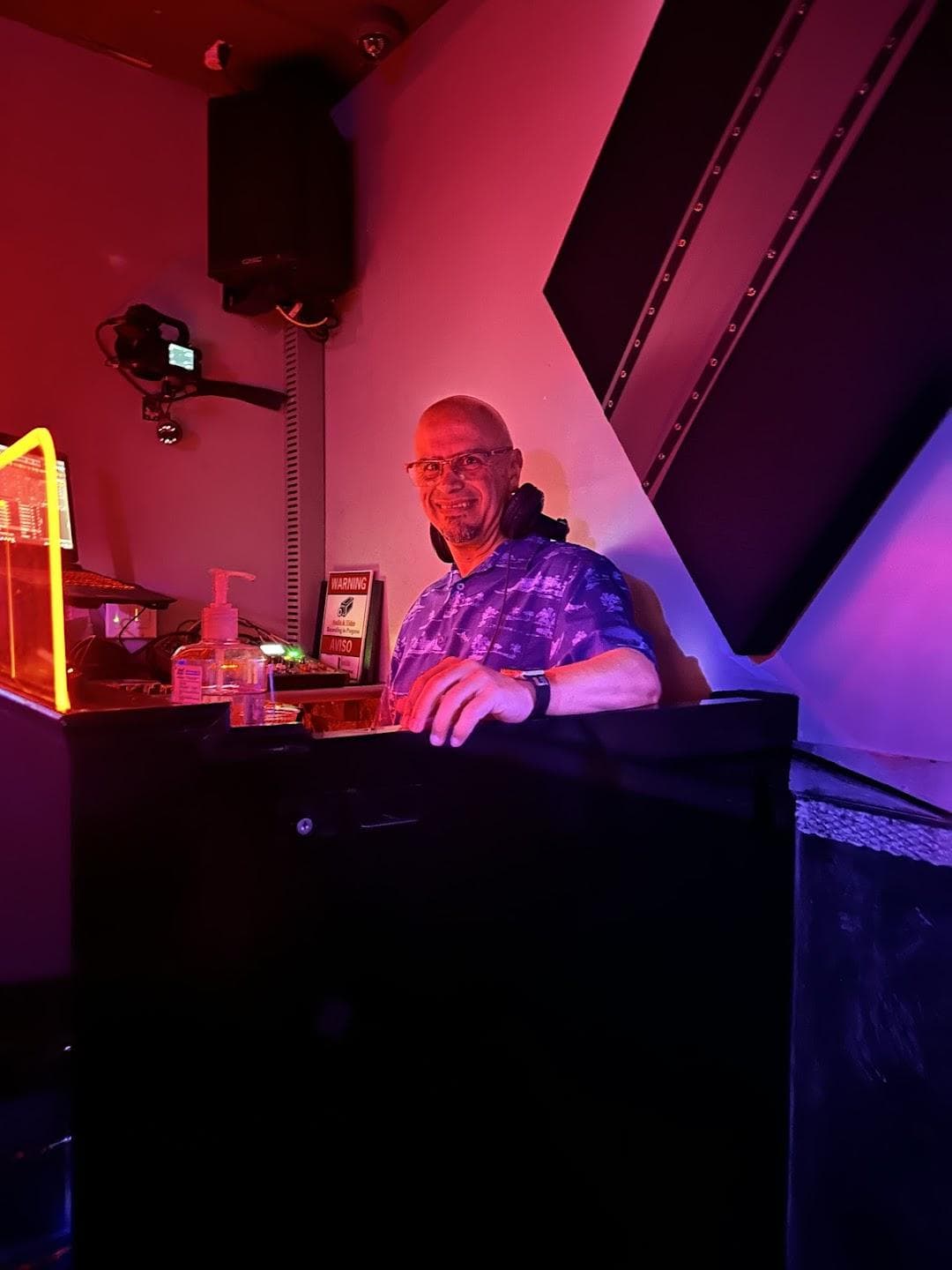 Comedy Inn photo 3