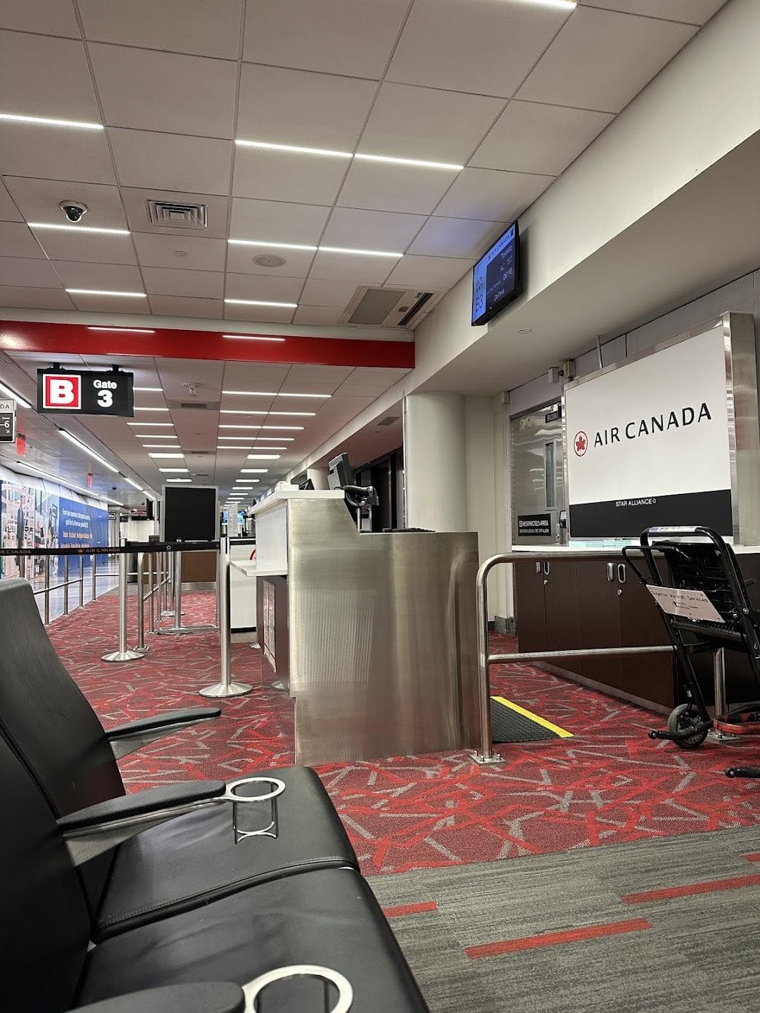 Air Canada photo 2