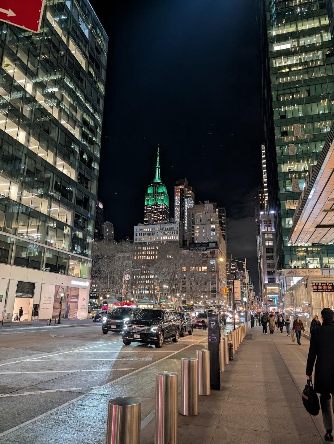 1095 Avenue of the Americas photo 6