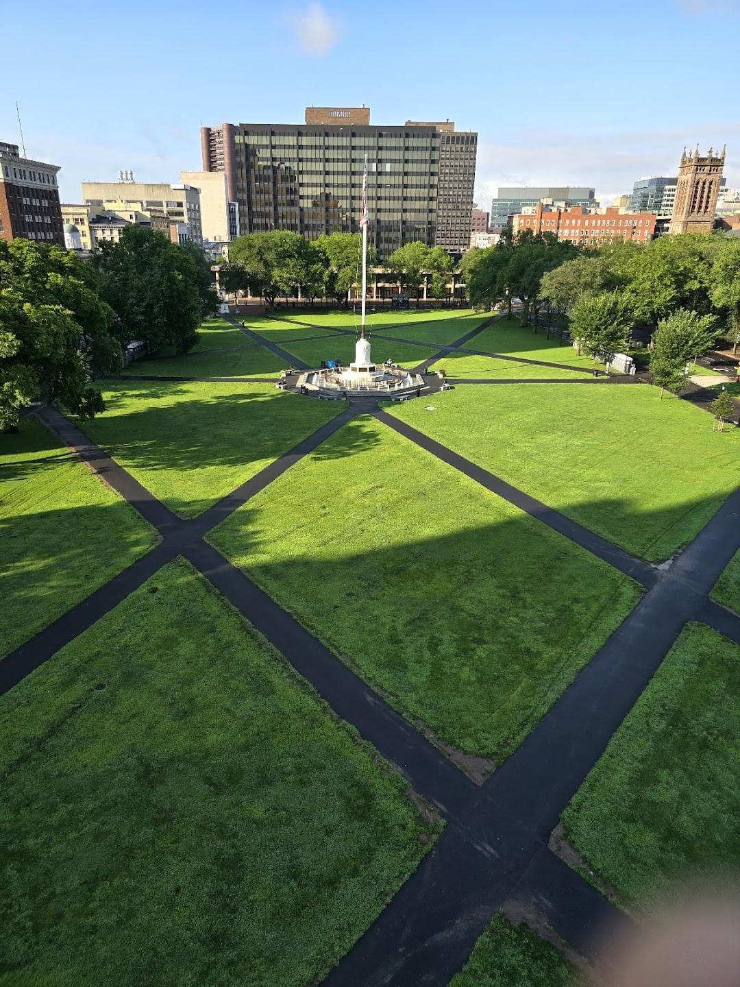 New Haven Green photo 6