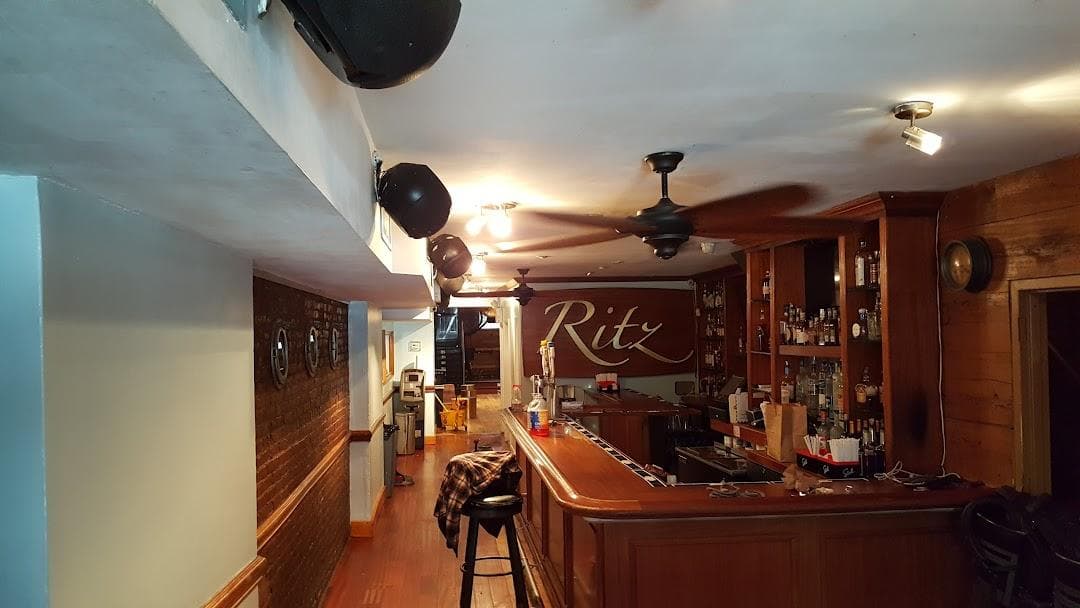 Ritz Bar and Lounge photo 6