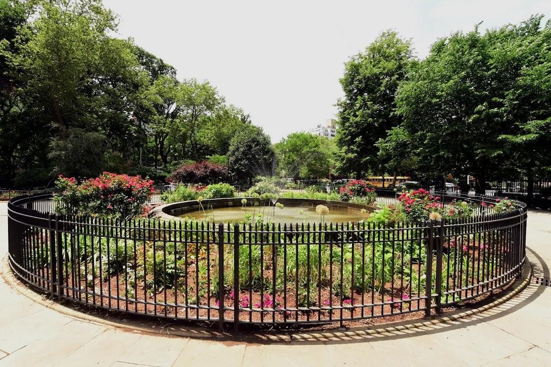 Stuyvesant Square Park photo 3