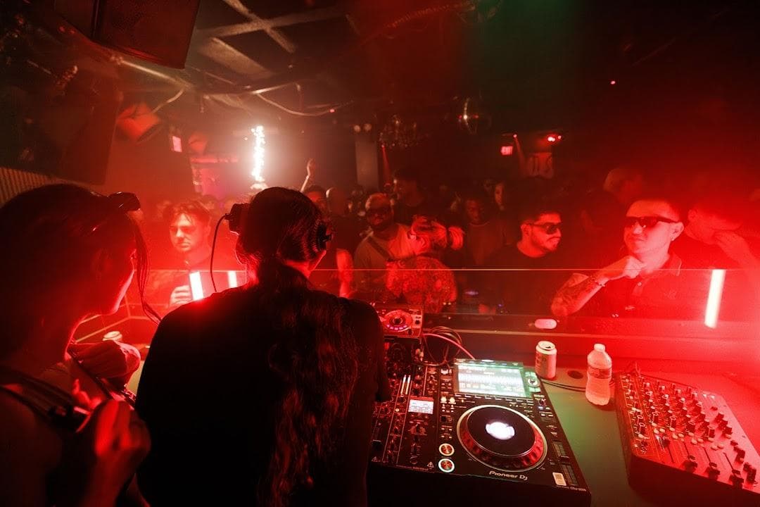 NinetySix