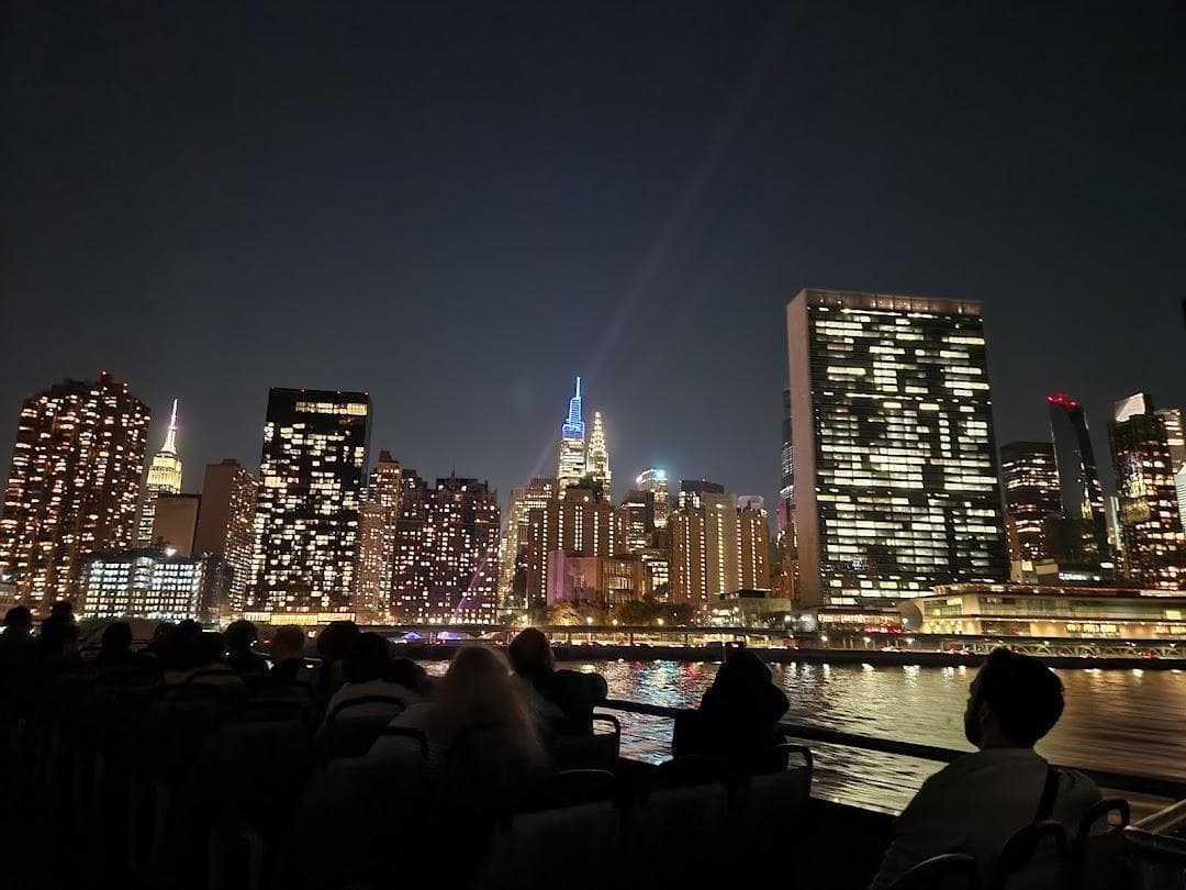 Roosevelt Island Ferry photo 6