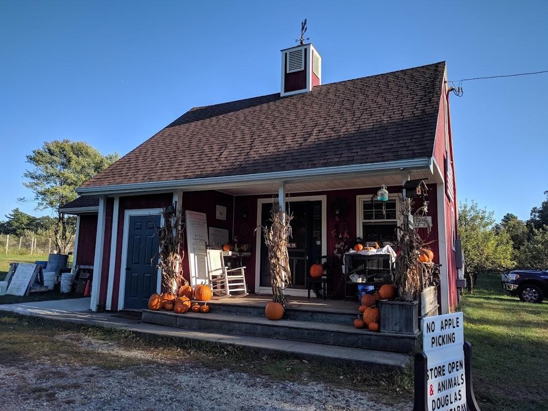 Douglas Orchard & Farm photo 3